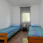 דירה With Parking Space Donji Karin, Novigrad - 22350 Nadin