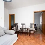 דירה With Parking Space Donji Karin, Novigrad - 22350