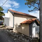 With Parking Space Donji Karin, Novigrad - 22350 Nadin