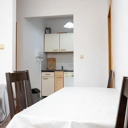 With Parking Space Donji Karin, Novigrad - 22350 Апартаменты *