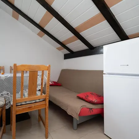 With Parking Space Donji Karin, Novigrad - 22350 *