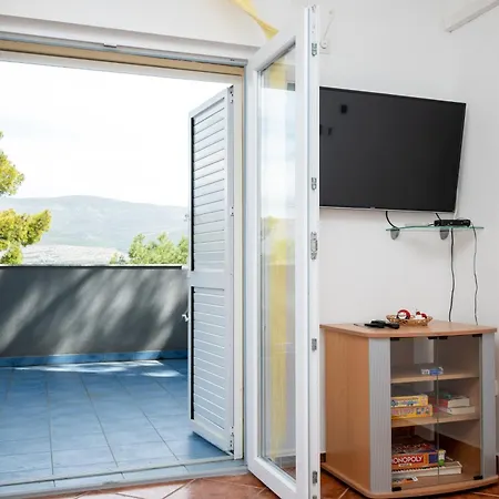 With A Parking Space Donji Karin, Novigrad - 22350 Nadin