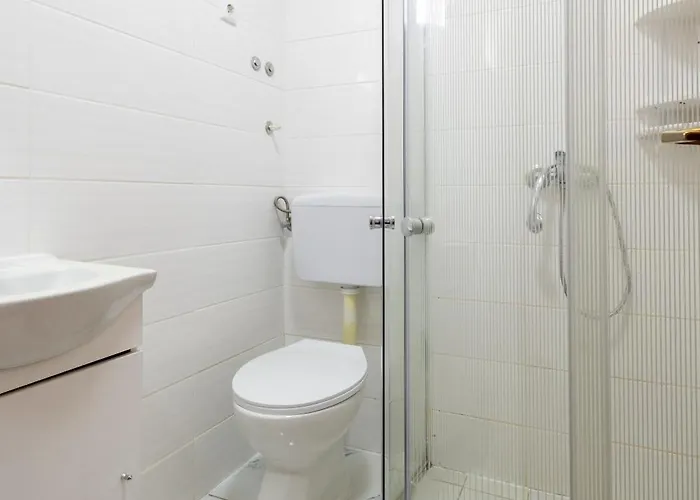 With Parking Space Donji Karin, Novigrad - 22350 *